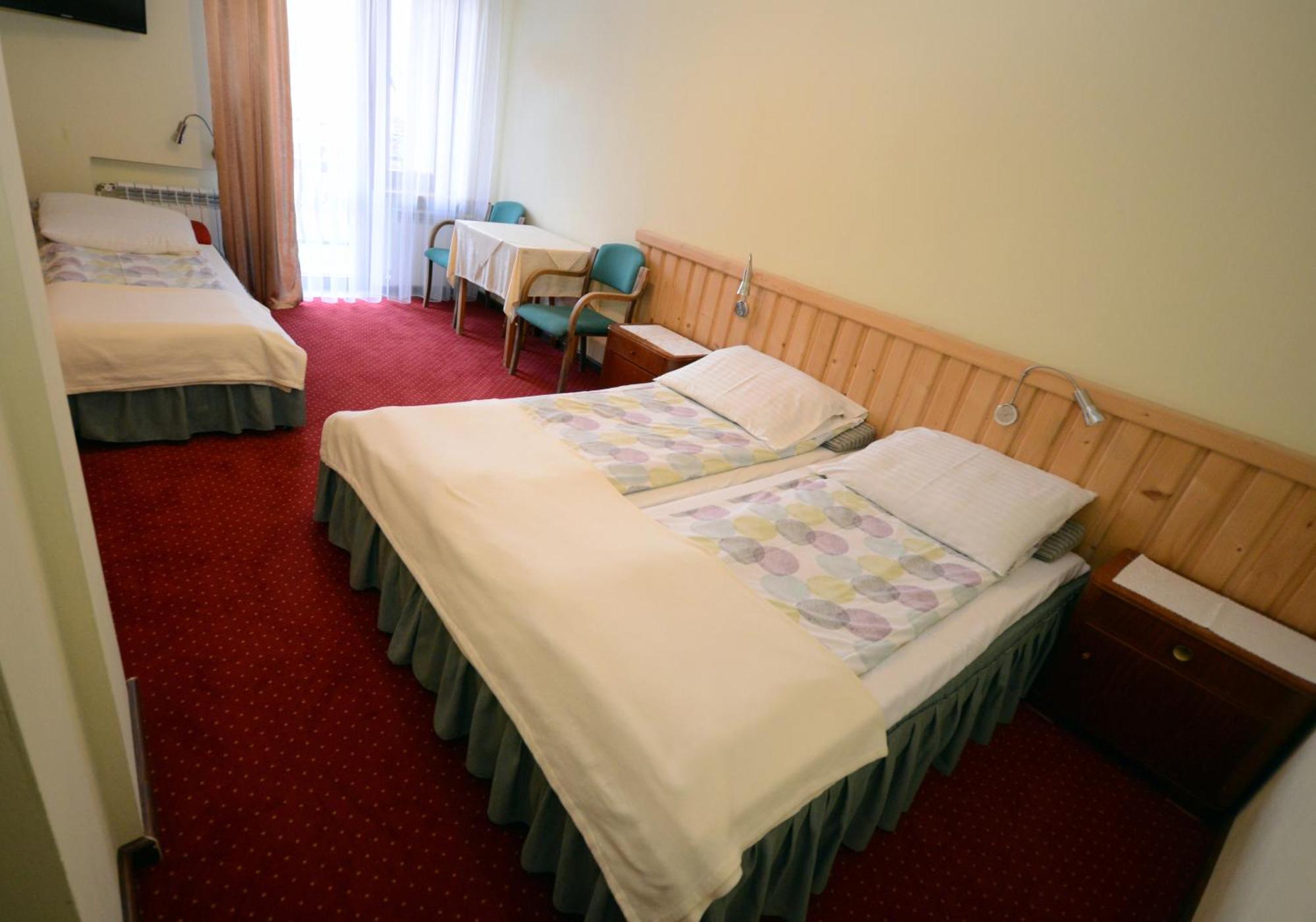 Dom Wypoczynkowy Podhalanka Bialka Tatrzanska Exteriör bild